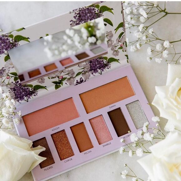 NEW Seraphine Botanicals Sakura + Sage Palette | Vegan Eyeshadow & Blush - Picture 2 of 4